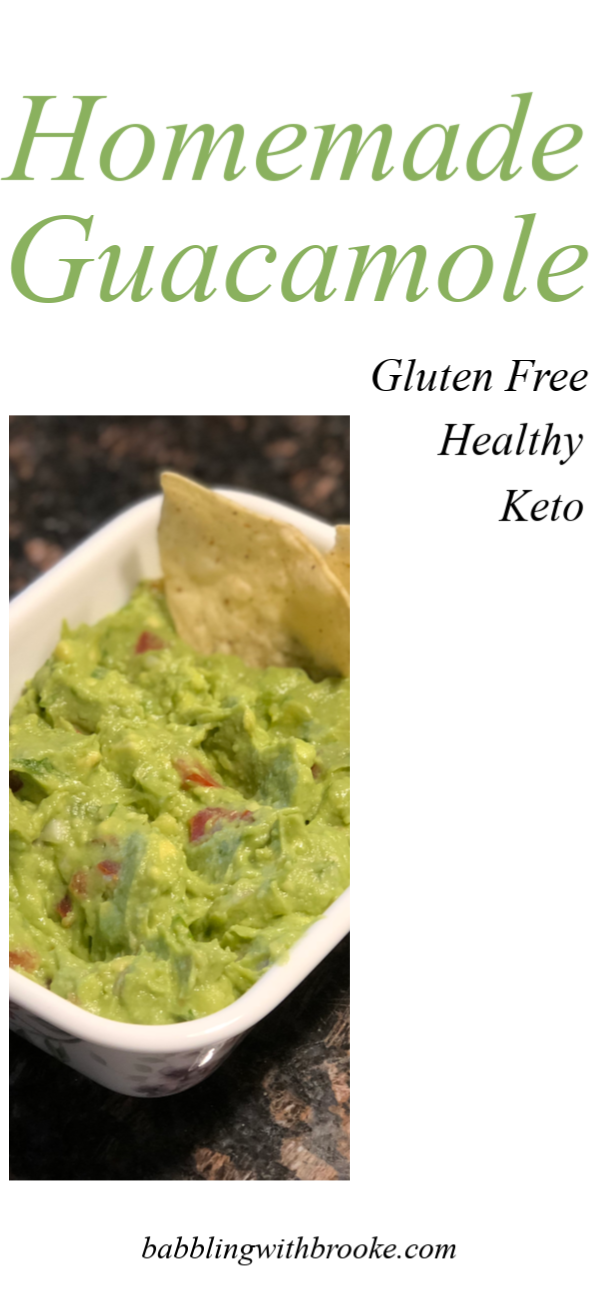 This delicious homemade guacamole is so easy to make and can be used as a snack or a side dish! It goes great on tacos or quesedilla,s with bacon or vegetables or even on avocado toast! #guacamole #mexicansidedish #homemadeguacamole #ketosnackrecipe #healthysnackrecipe